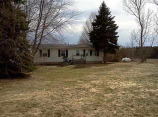 211 E Johnson Rd, Scottville, MI 49454