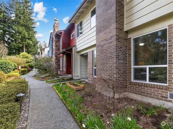 1035 156th Avenue NE #16, Bellevue, WA 98007