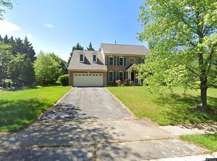 8354 Glenmar Rd, Ellicott City, MD 21043