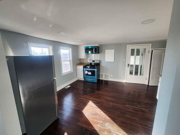 5th image of 6616 S Troy St APT 3