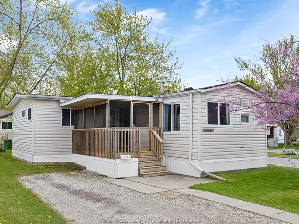 326 Beverly Dr, Essex, ON N8M 2C1