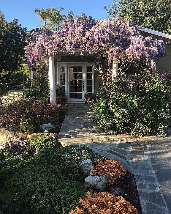 1st image of 3719 Palos Verdes Dr N