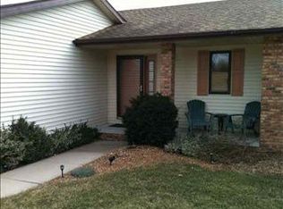 19739 Chelsea Way, Bloomington, IL 61705