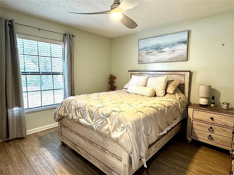 4707 Winslow Beacon #2 — Photo 20
