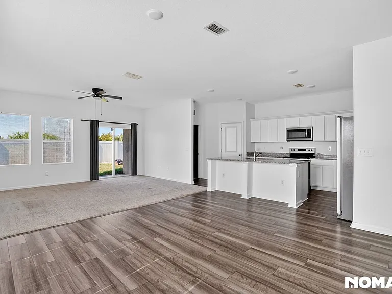 2389 Harris Hawk Ave — Photo 8