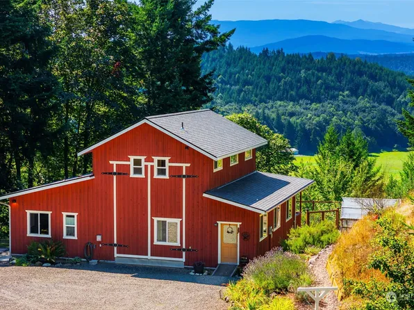 702 Sugar Hill Road, Chimacum, WA 98325