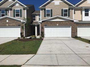 1613 Cary Reserve Dr, Cary, NC 27519