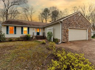 205 Fairway Dr, Locust Grove, VA 22508