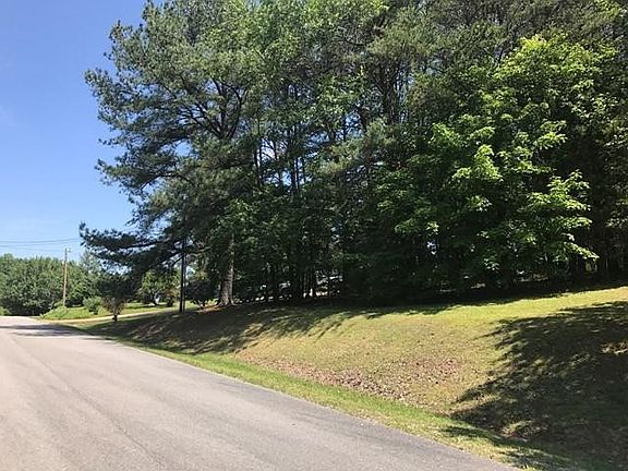 4th image of 20 Johnnie Bud Ln #20
