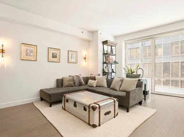 67 Liberty Street image 2 of 7