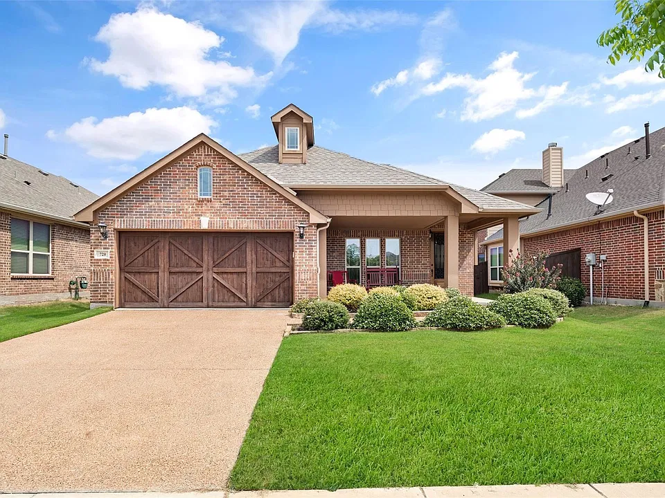 720 Marietta Ln