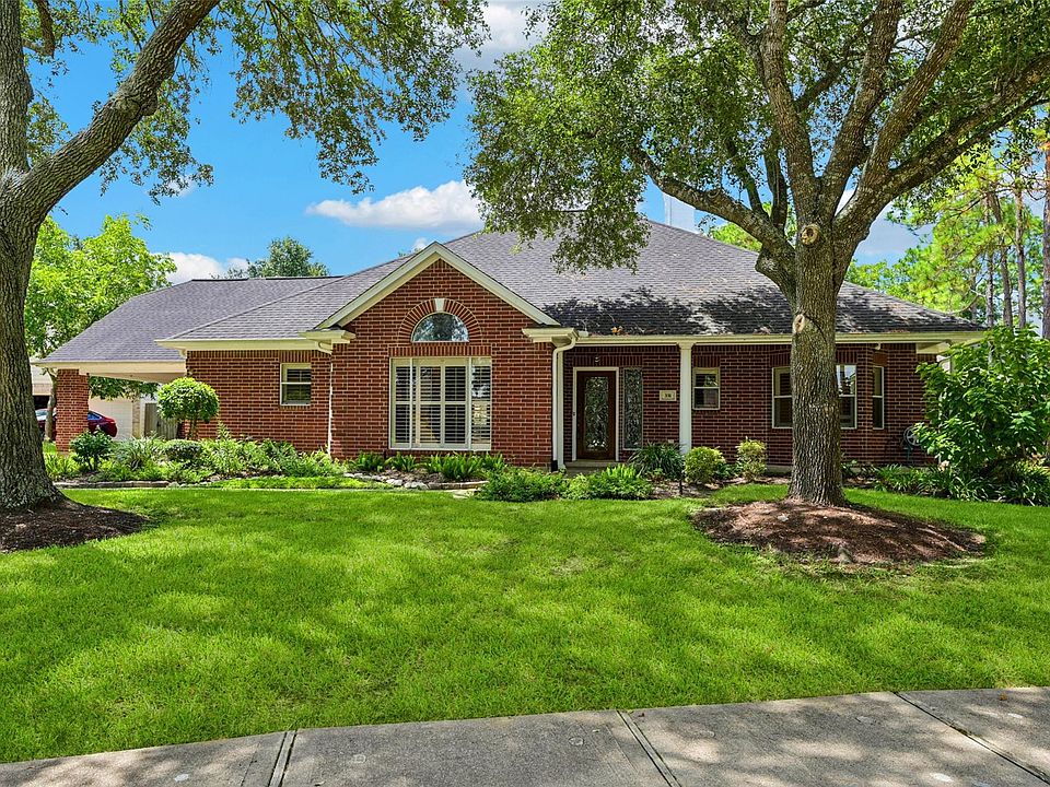 1st image of 331 Creekside Drive