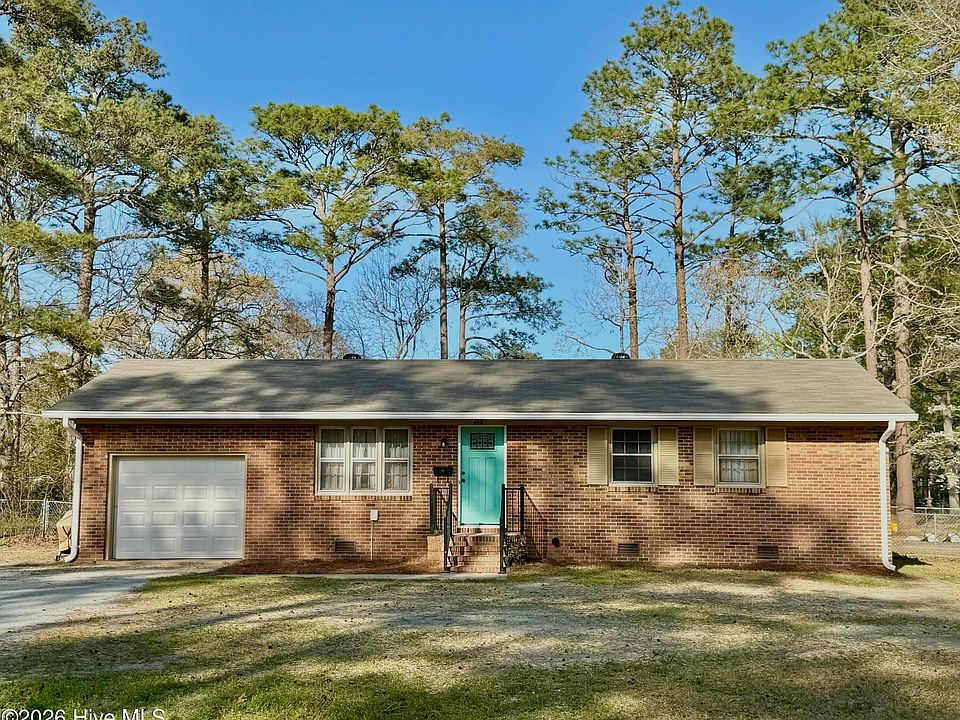 1st image of 406 Shepard Street