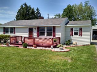 4068 Keewahdin Rd, Fort Gratiot, MI 48059