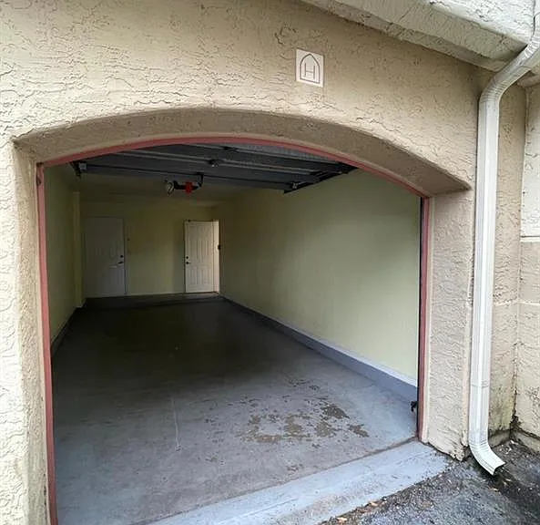 827 Camargo Way #112 — Photo 2
