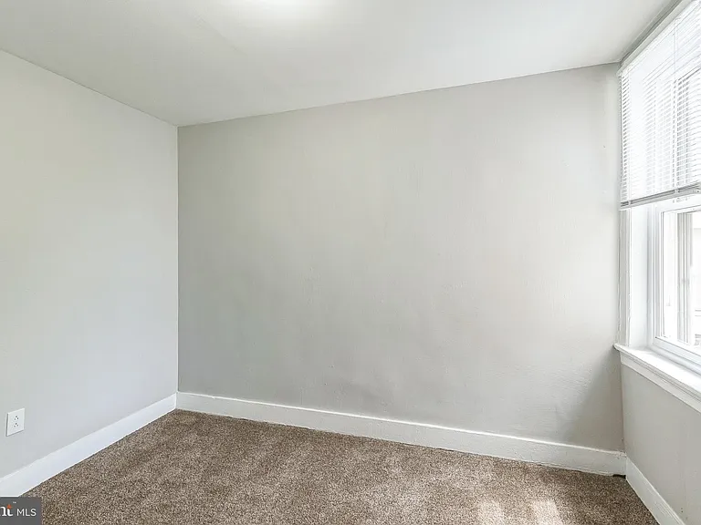 3533 Joyce St — Photo 11
