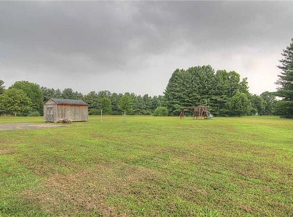 2nd image of 2111 Brookwood Ln