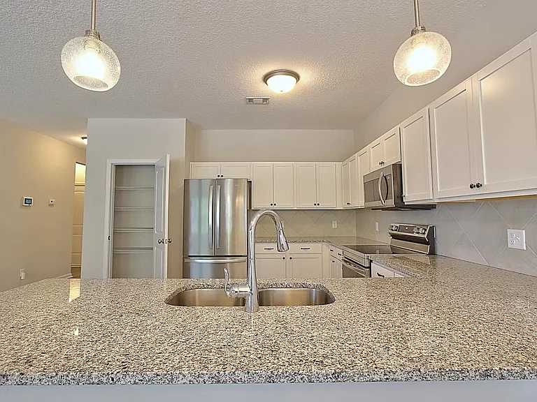 183 Winn Ave — Photo 17