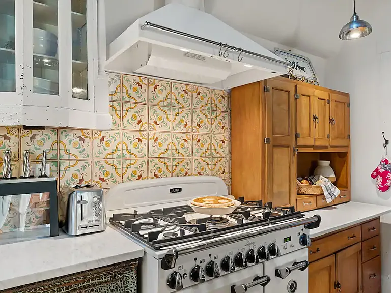 327 E De Vargas St — Photo 10