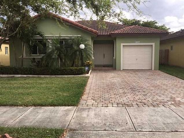 2nd image of 11266 SW 231st Ln