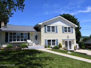 12 William St, Nanticoke, PA 18634