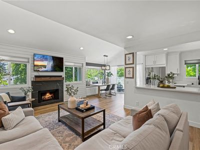 27071 Crossglade Ave UNIT 7, Santa Clarita, CA, 91351