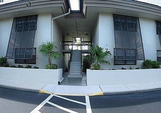 1st image of 519 Seaview Ct APT N3