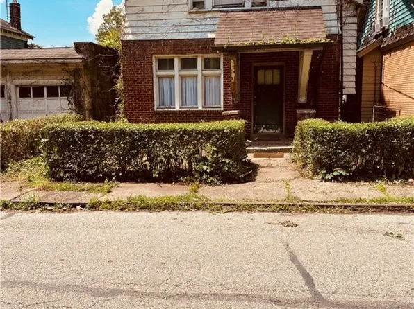 615 Singer Pl, Pittsburgh, PA 15221