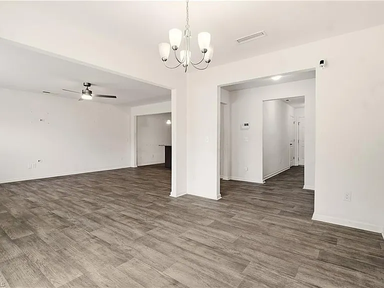 849 Bitting Hall Dr — Photo 8