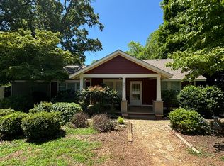 521 N Howard Ave, Landrum, SC 29356