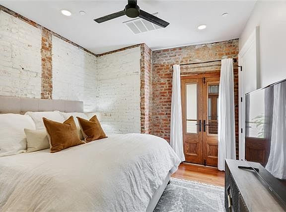 4th image of 1432 Terpsichore St #2A