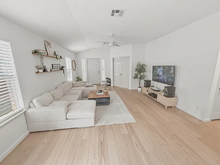 436 Grey Feather Ct — Photo 6