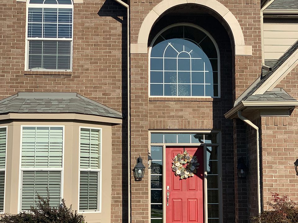 1st image of 4941 Ventura Dr