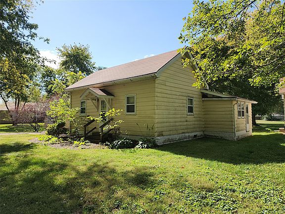4th image of this home