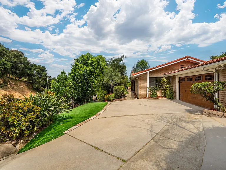 3160 Sepulveda Blvd — Photo 36