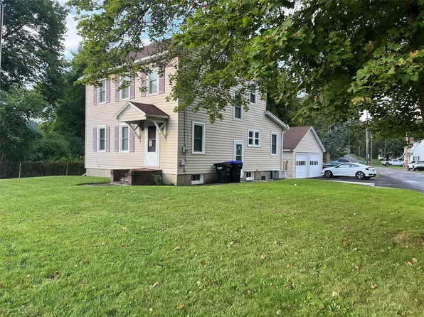 102 Castle Creek Rd, Binghamton, NY 13901