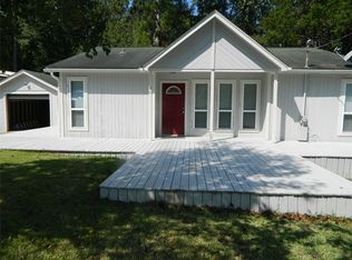 90 Cove Rd, Coldspring, TX 77331