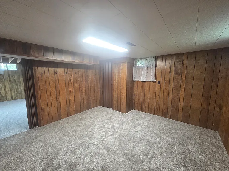 Lower level non-conforming bedroom