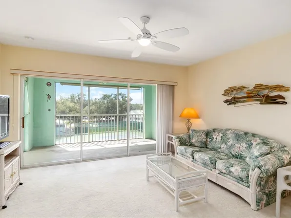 19385 Water Oak Dr Unit 302, Pt Charlotte, FL 33948