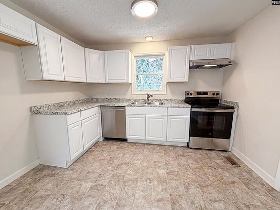 2nd image of 2112 Axson St
