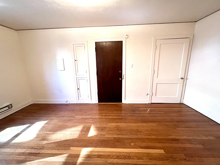 Levere Apartments — Photo 7
