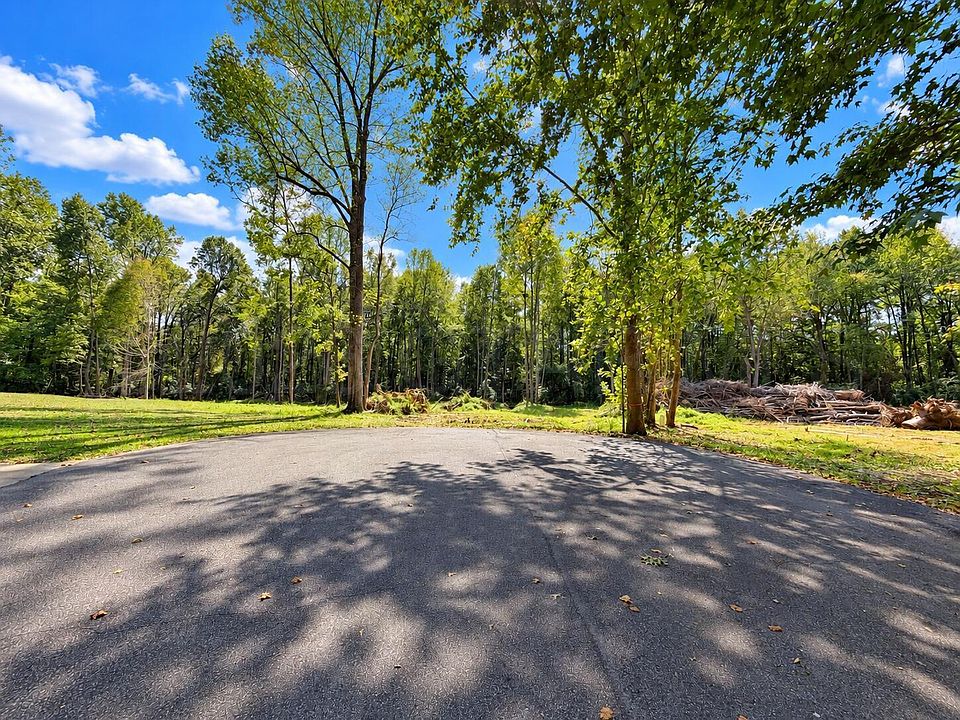 2nd image of Arrowhead Vlg Lot 34