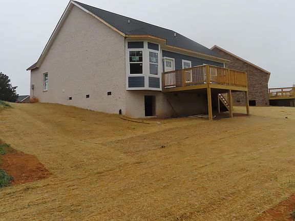 2nd image of 209 Kingsley Down Dr