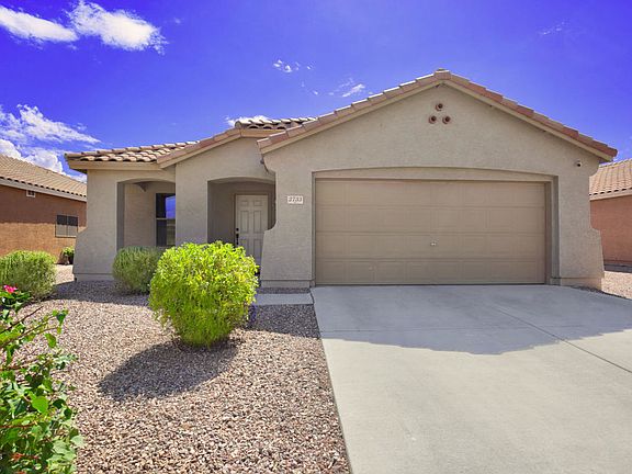2nd image of 2733 W Allens Peak Dr