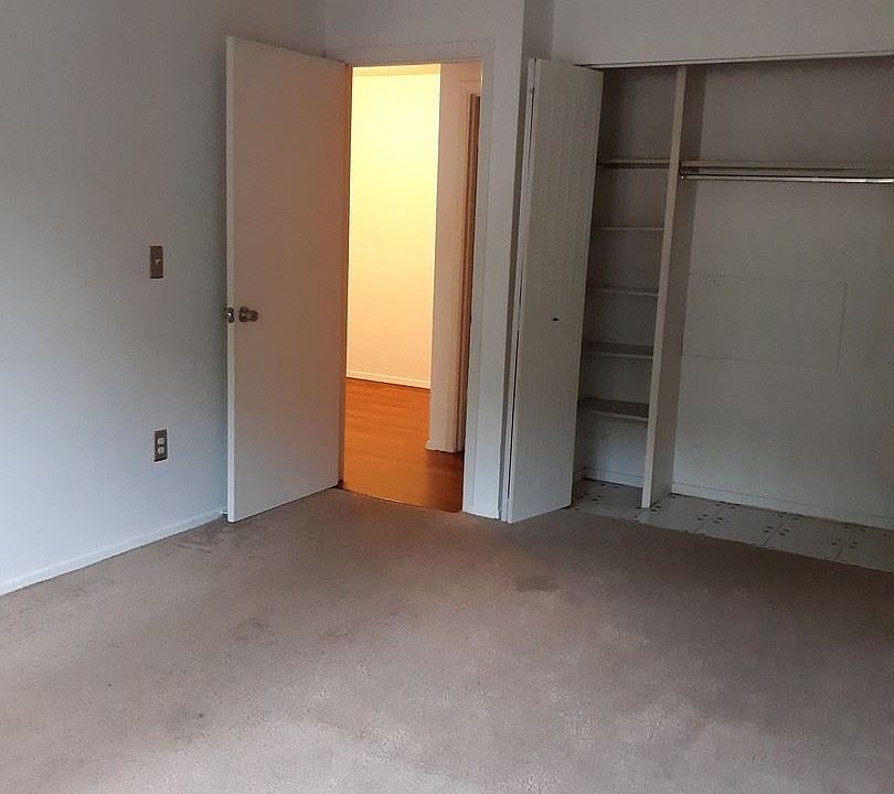 1st image of 1051 Tower Blvd APT 307