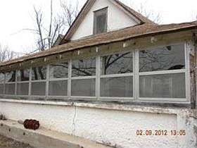 2nd image of 889 Elkland Rd