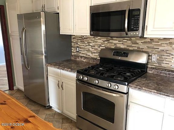 4th image of 1117 Park Ave