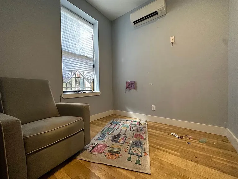 86 Havemeyer St #1 — Photo 26