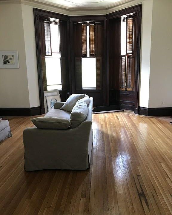 2nd image of 199 Beacon St APT 3F