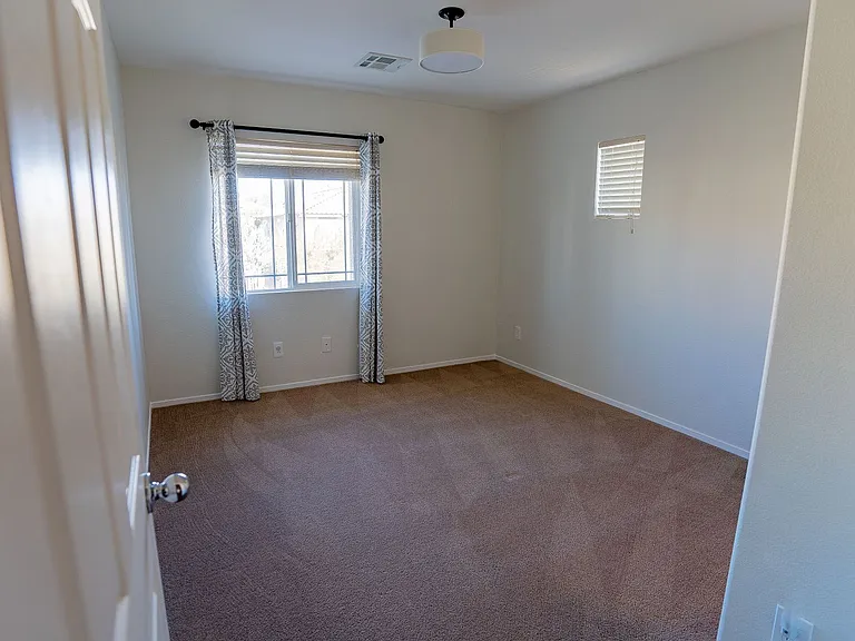 10643 Tray Mountain Ave — Photo 19